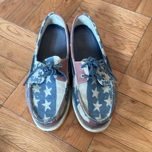 Boat shoes with American flag design